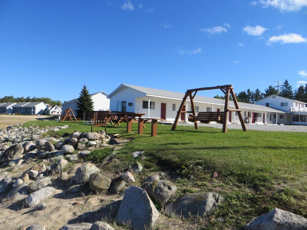 Bells Melody Motel Mackinaw City Exterior foto